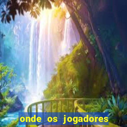 onde os jogadores do corinthians moram